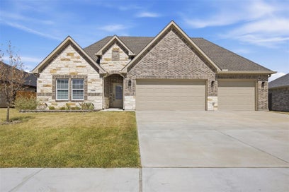 215 Trevor Lane Greenville TX 75402