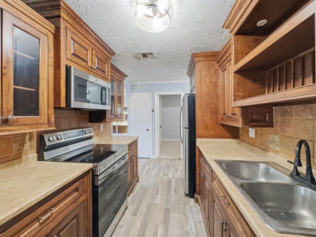 Midway Park Add - Residential