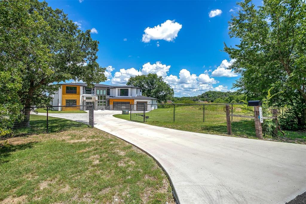 112 Windmill Road
