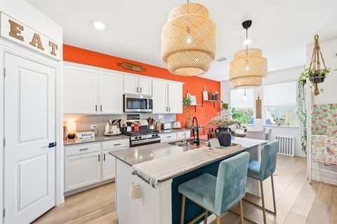 528 Ranchito Pass Fort Worth TX 76052