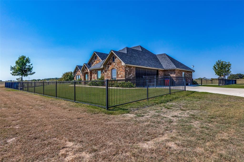 1150 Lone Star Road