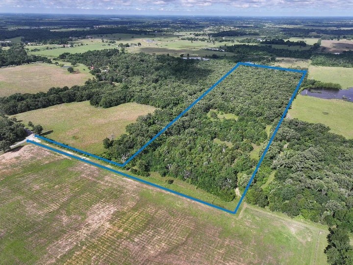Photo 1 of 19 — 760 VZ County Road 2315, Eustace, TX 75124