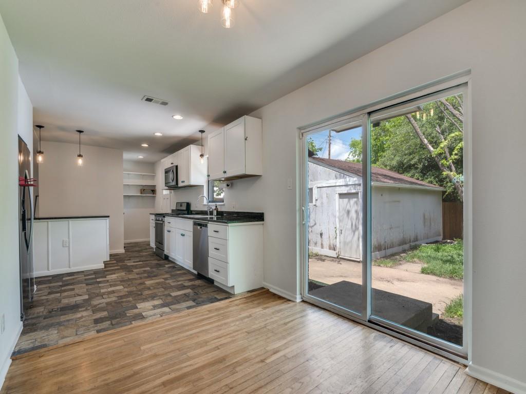 Cloverdale 05 - Residential