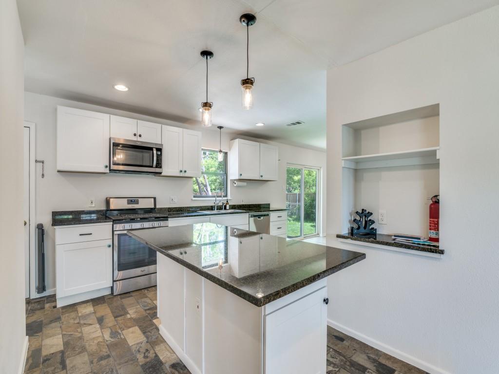 Cloverdale 05 - Residential