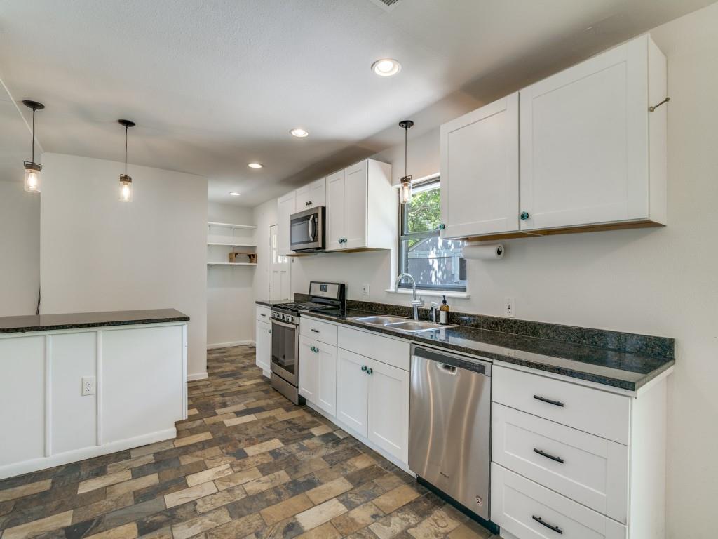 Cloverdale 05 - Residential