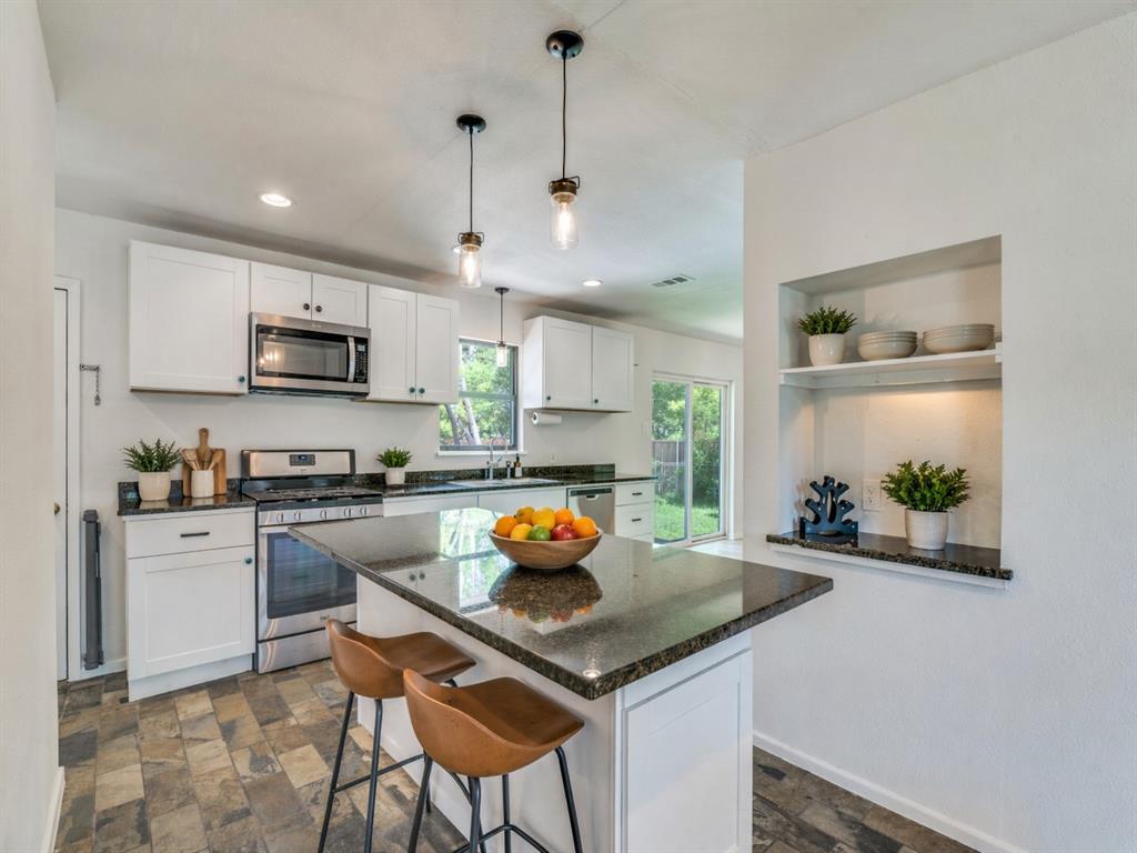 Cloverdale 05 - Residential