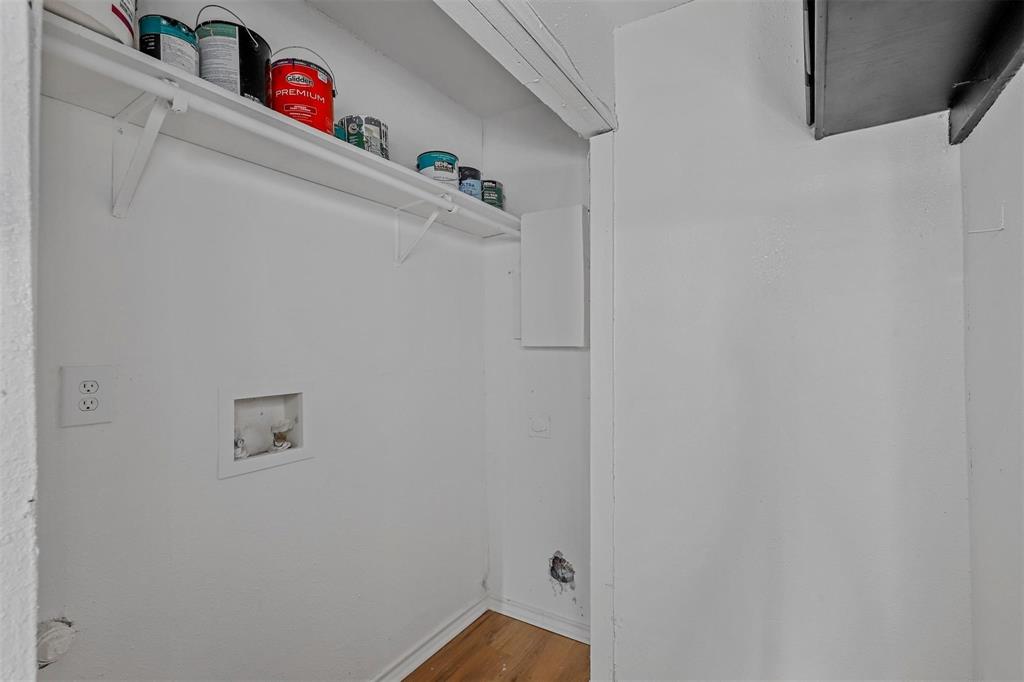 Saint Claire Woods Twnhs - Residential Lease