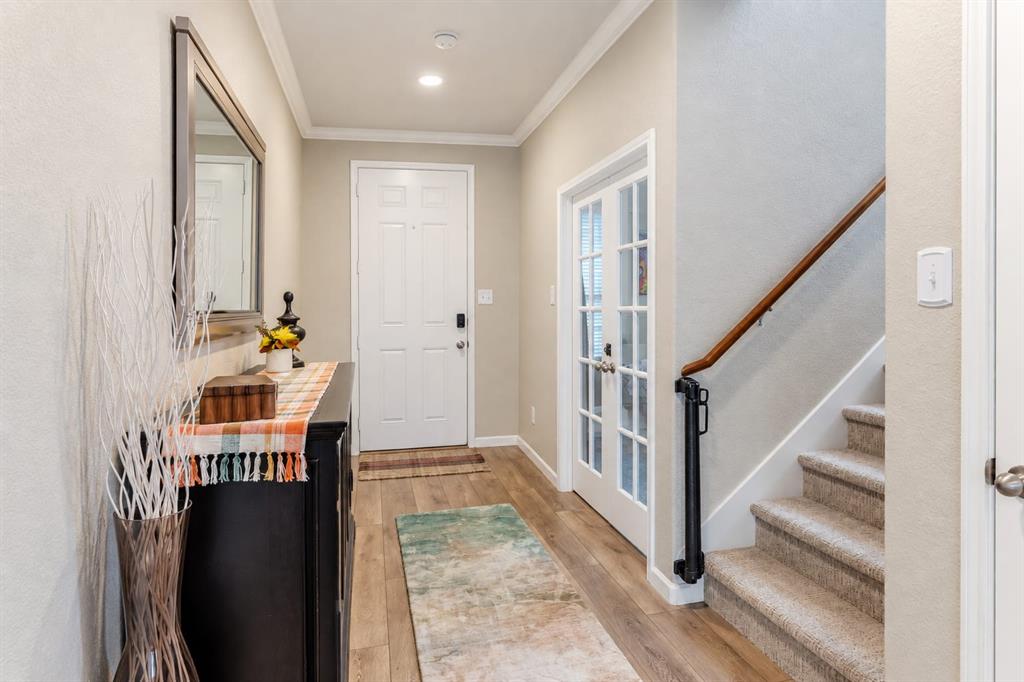 6261 Bollard Drive