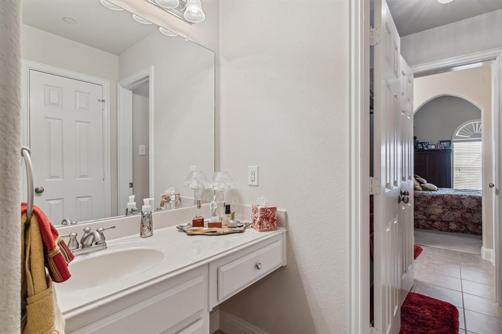 Emerald Lake 02 - Residential