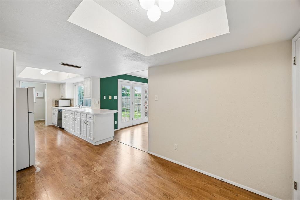 Woodlake 7 - Residential