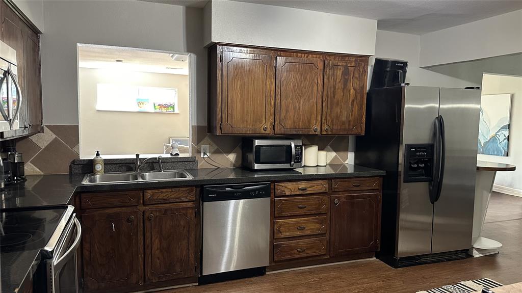 Johnston Park Add 01 Instl - Residential Lease