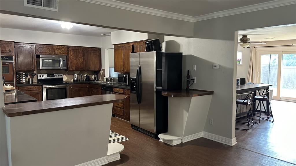 Johnston Park Add 01 Instl - Residential Lease