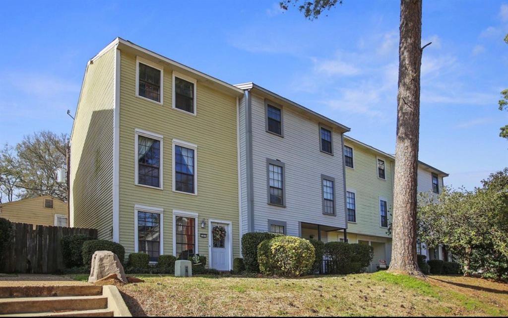 Centenary Commons Twnhses - Residential