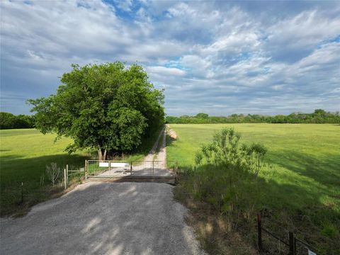 Photo of 0000 Tim Donald Rd, Justin, TX 76247 (MLS # 21233056)