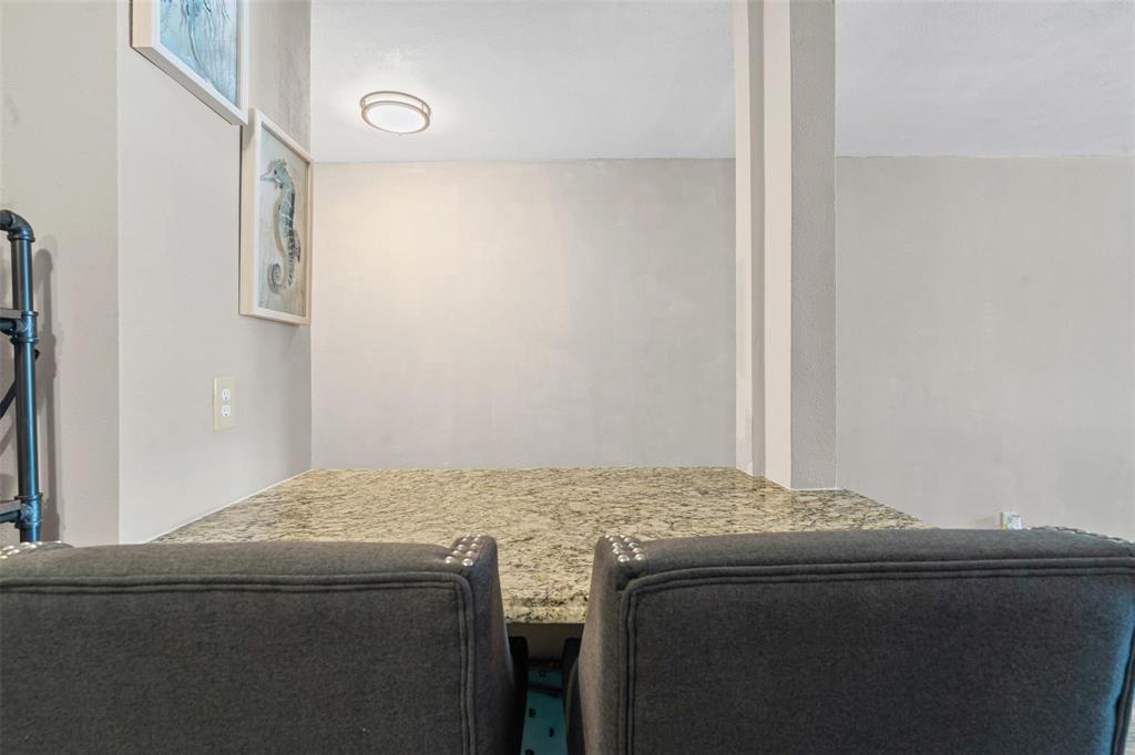 Ridglea Estate Condo - Residential