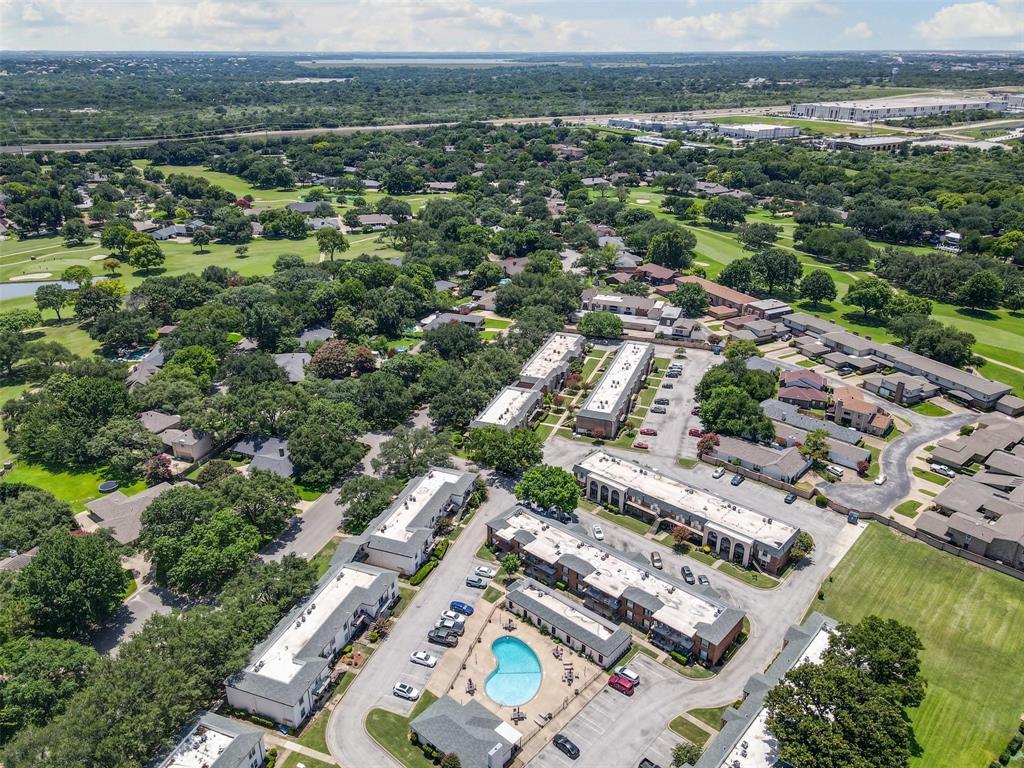 Ridglea Estate Condo - Residential