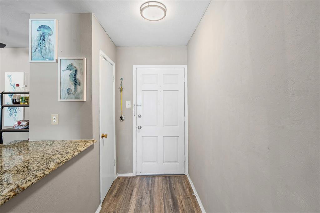 Ridglea Estate Condo - Residential