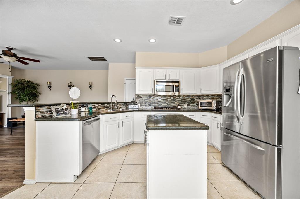 548 Hawken Drive