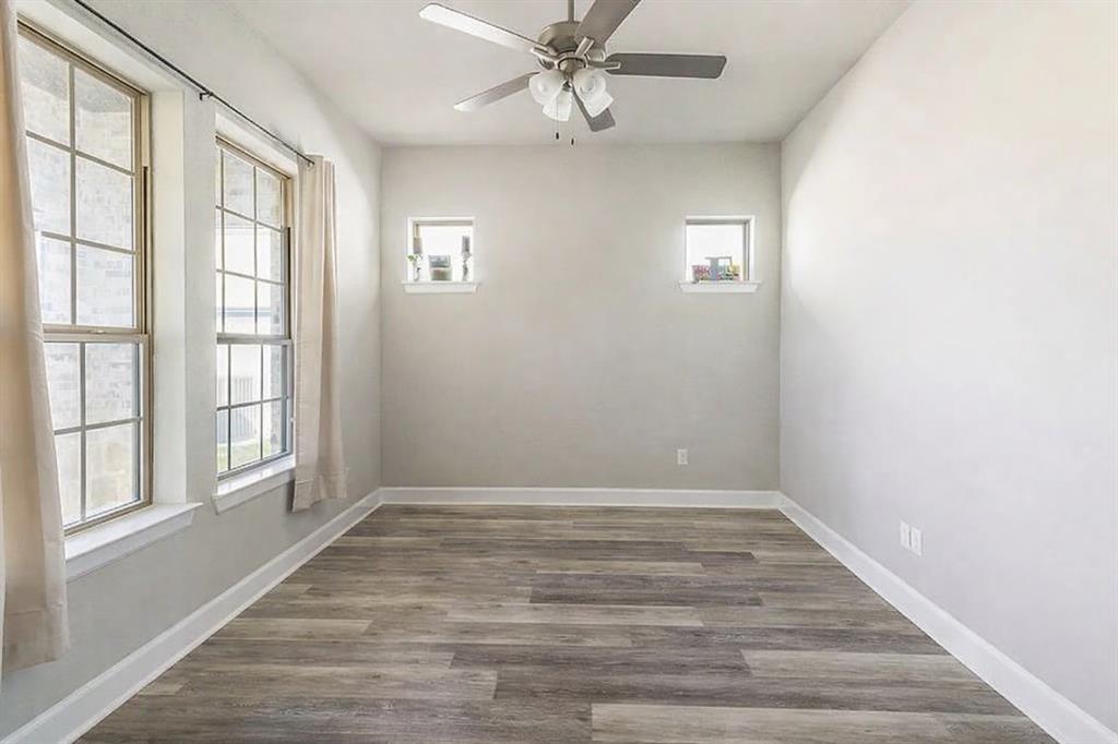 2711 Trinity Ridge Street