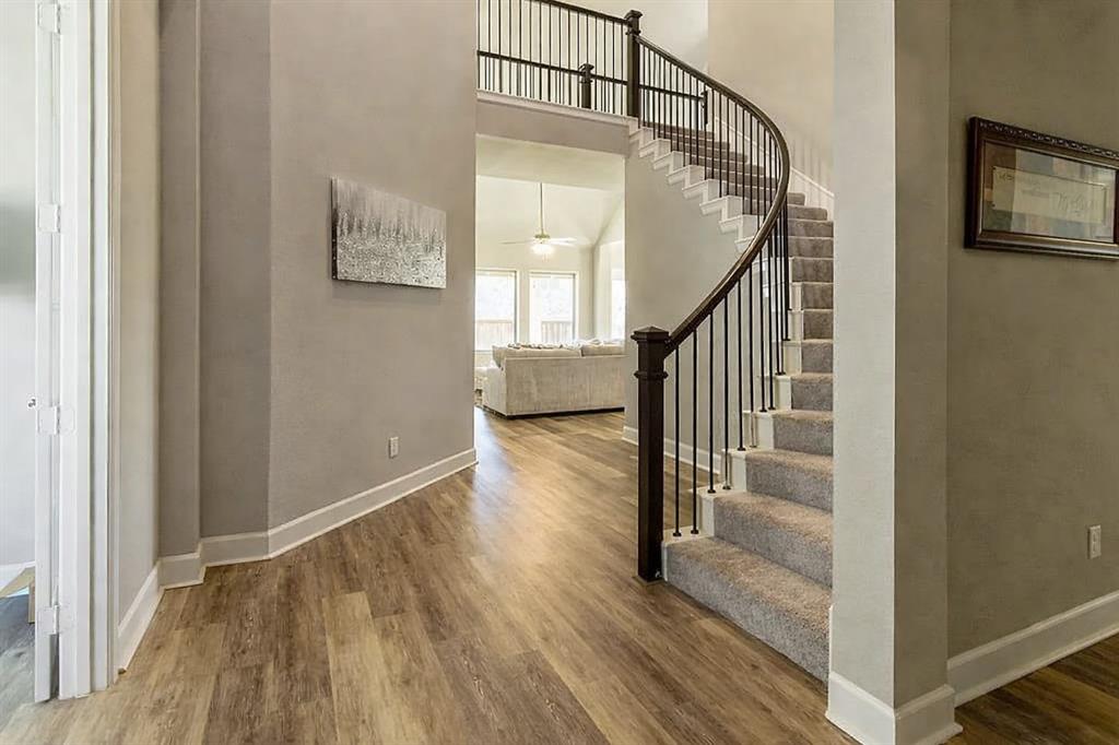 2711 Trinity Ridge Street