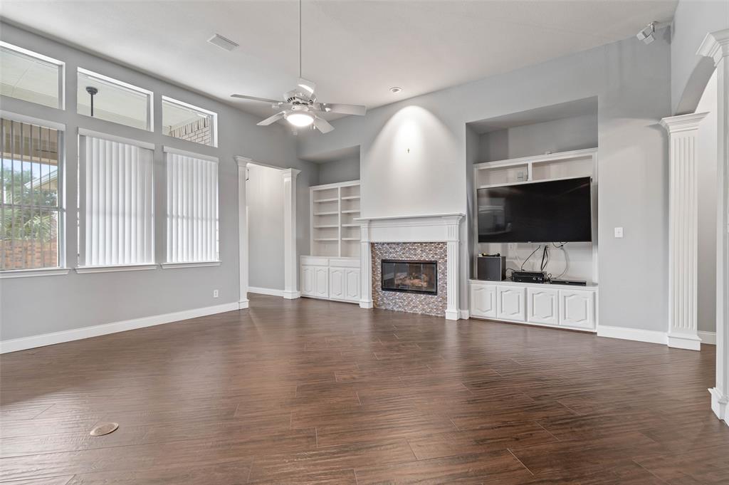 Briar Glen - Residential