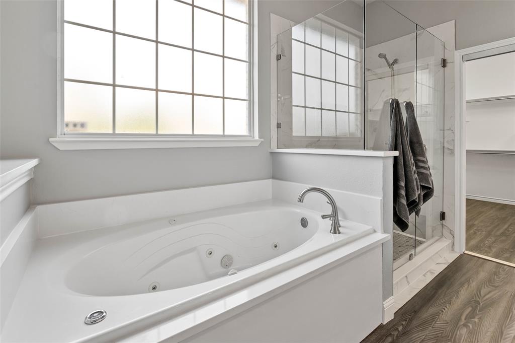 Briar Glen - Residential