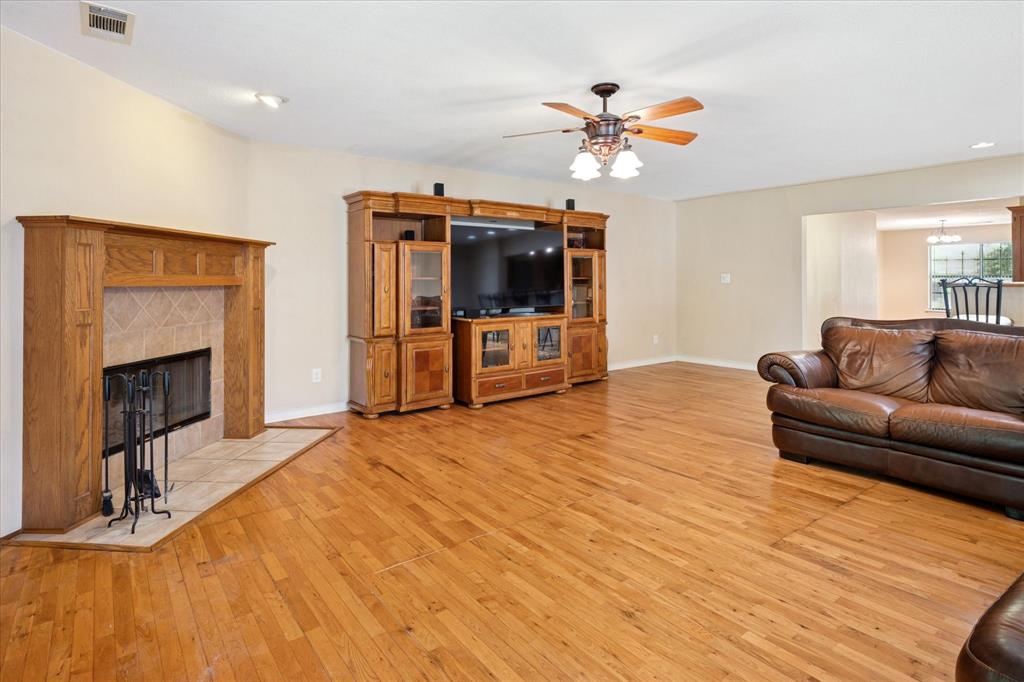 Oak Lakes - Residential