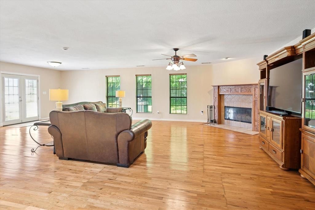 Oak Lakes - Residential