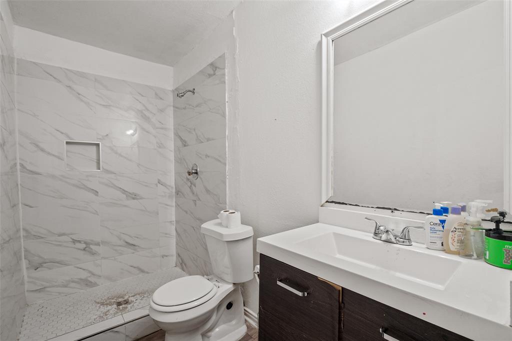 Oak Cliff Gardens - Residential