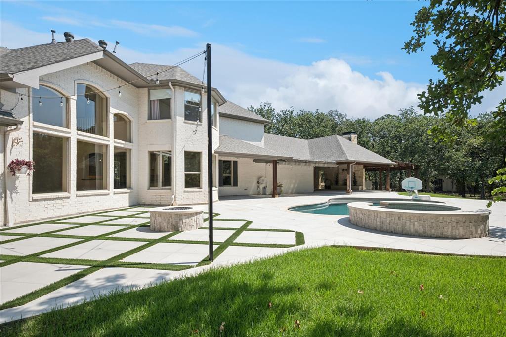 200 Mosswood Drive