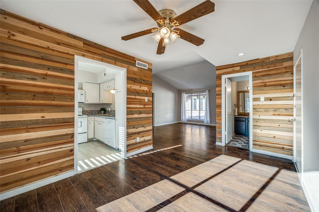 Hollows North Condo - Residential