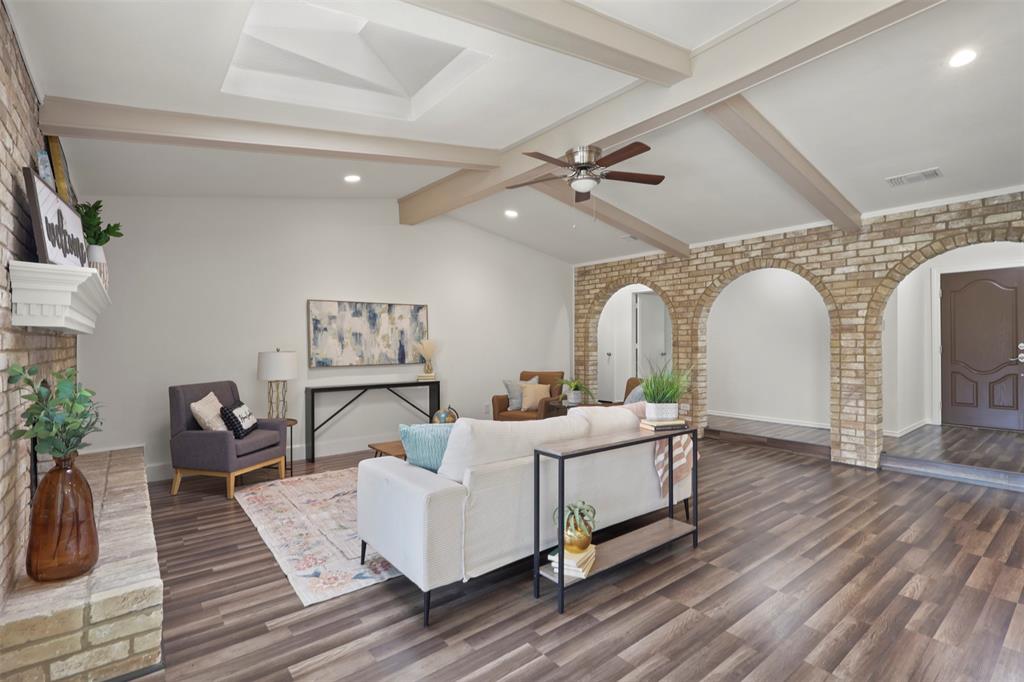 2913 Dartmouth Drive