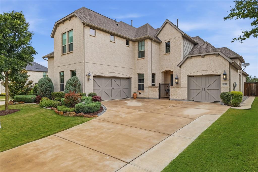 2522 Eclipse Place