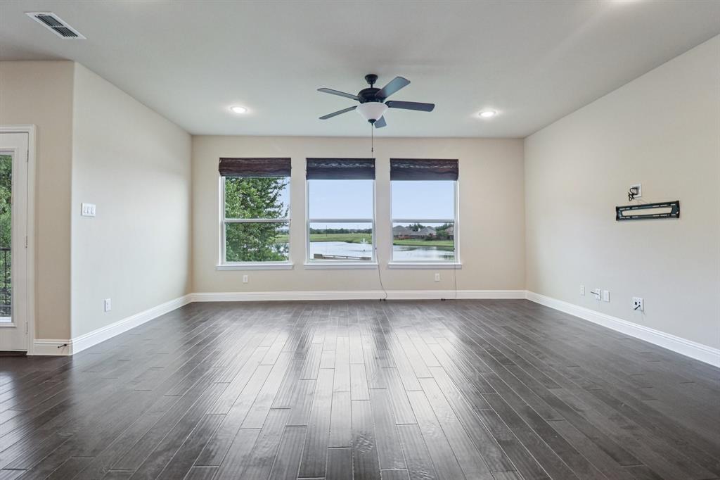 2690 Venice Drive 2