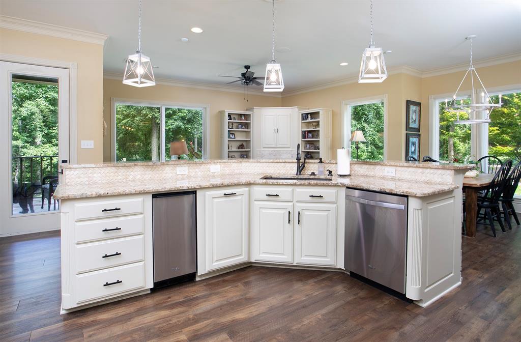 ABST A0021 V TEJADA - Commercial Sale