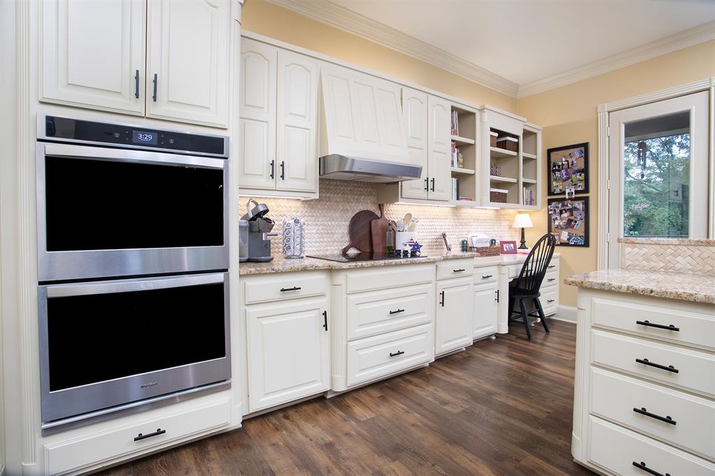 ABST A0021 V TEJADA - Commercial Sale