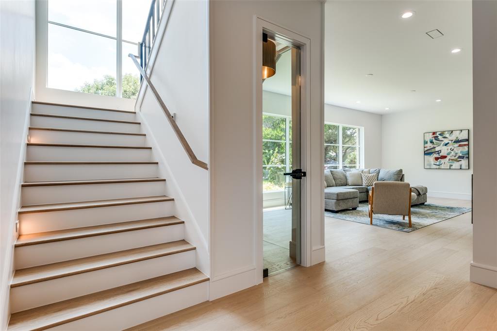 Preston Crest - Residential