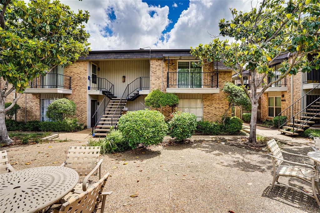 El Camino Real Condo - Residential