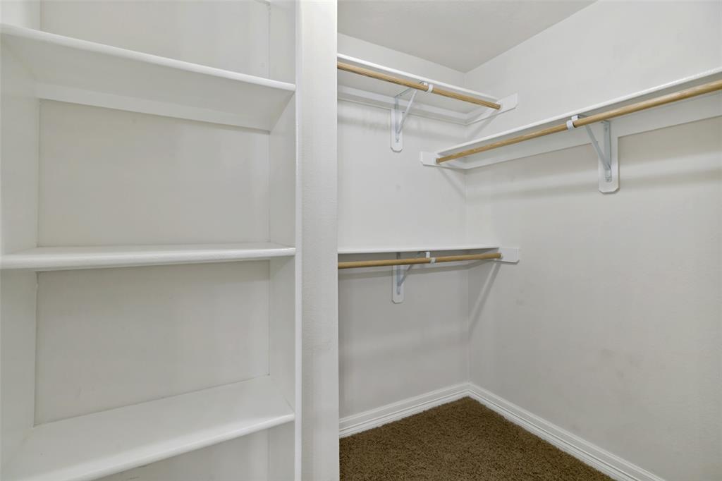 Wyndemere Condo - Residential