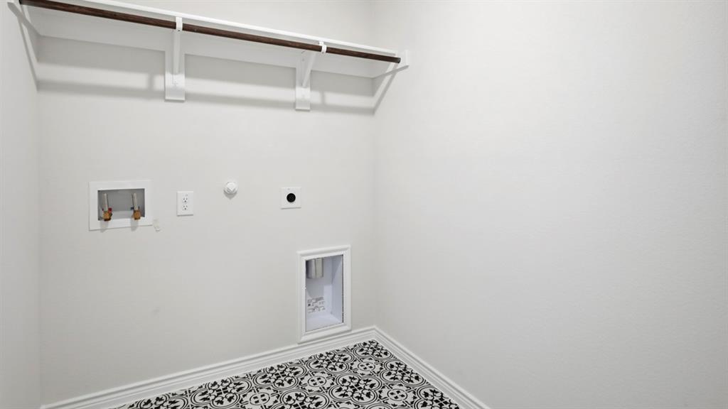 Silverado - Residential