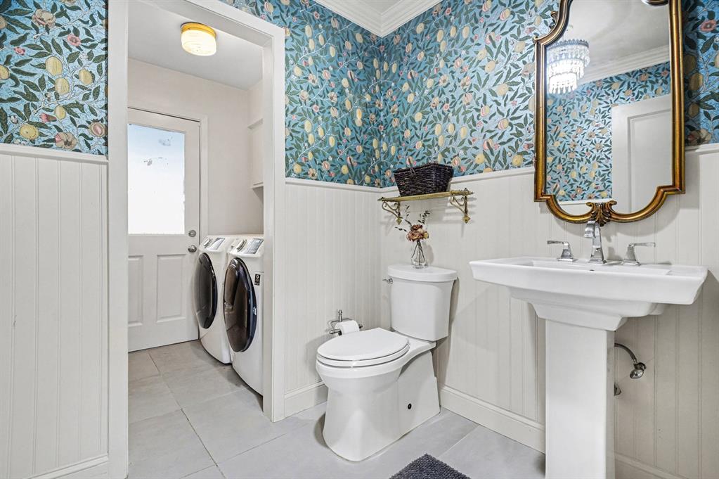 Floyd Terrace - Residential