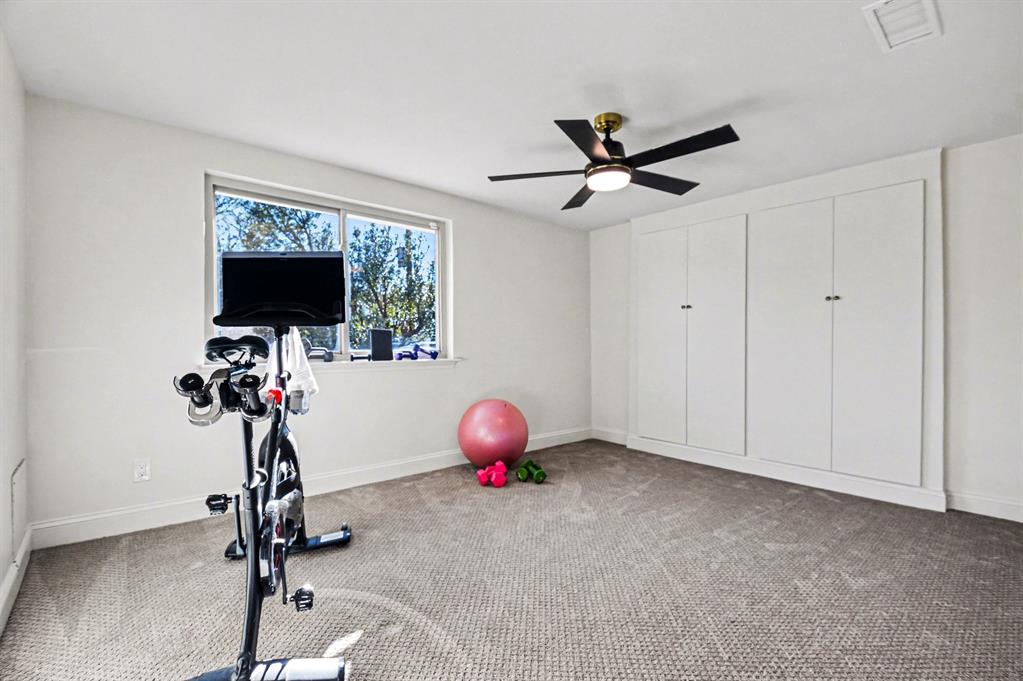 Floyd Terrace - Residential