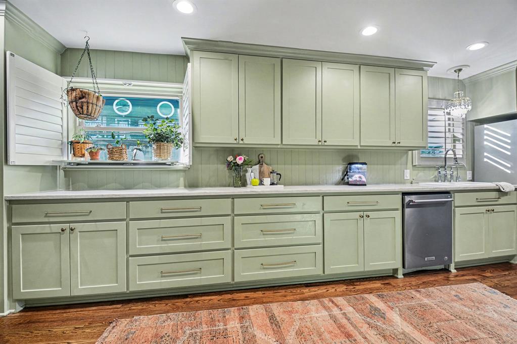 Floyd Terrace - Residential