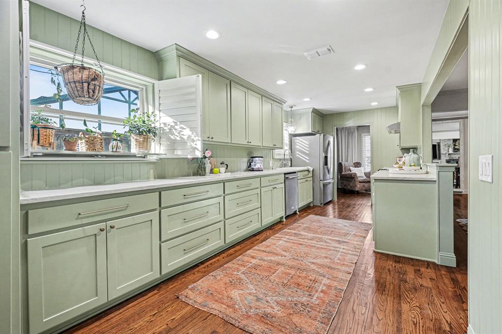 Floyd Terrace - Residential