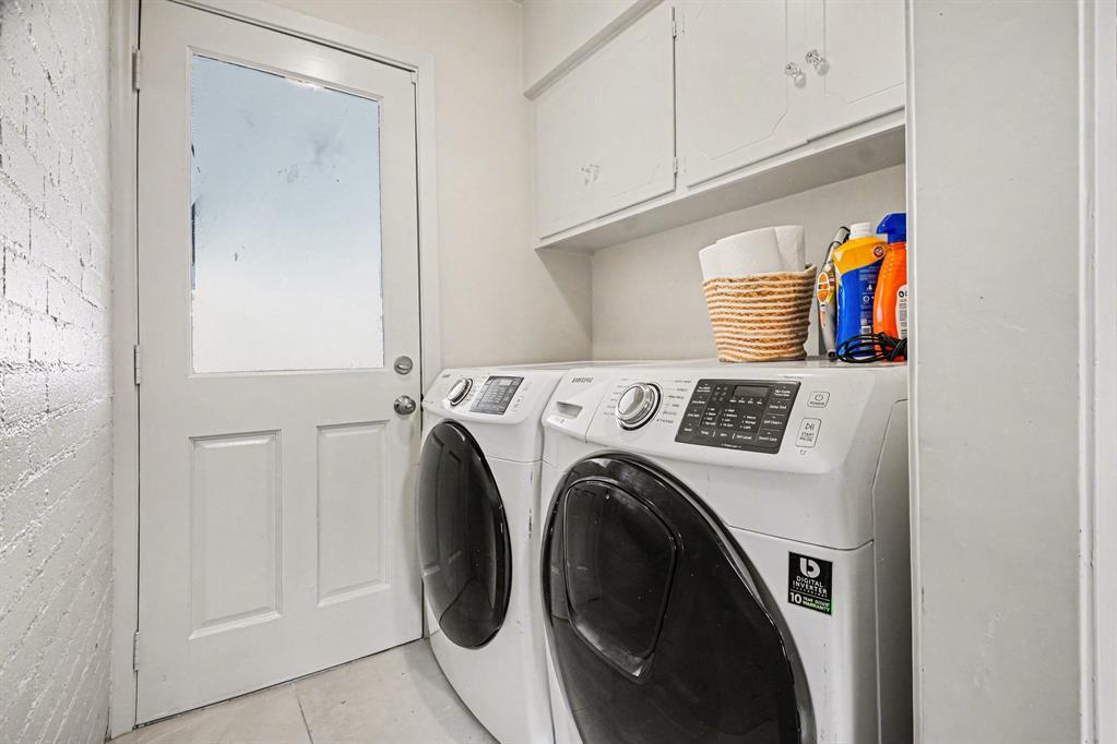 Floyd Terrace - Residential