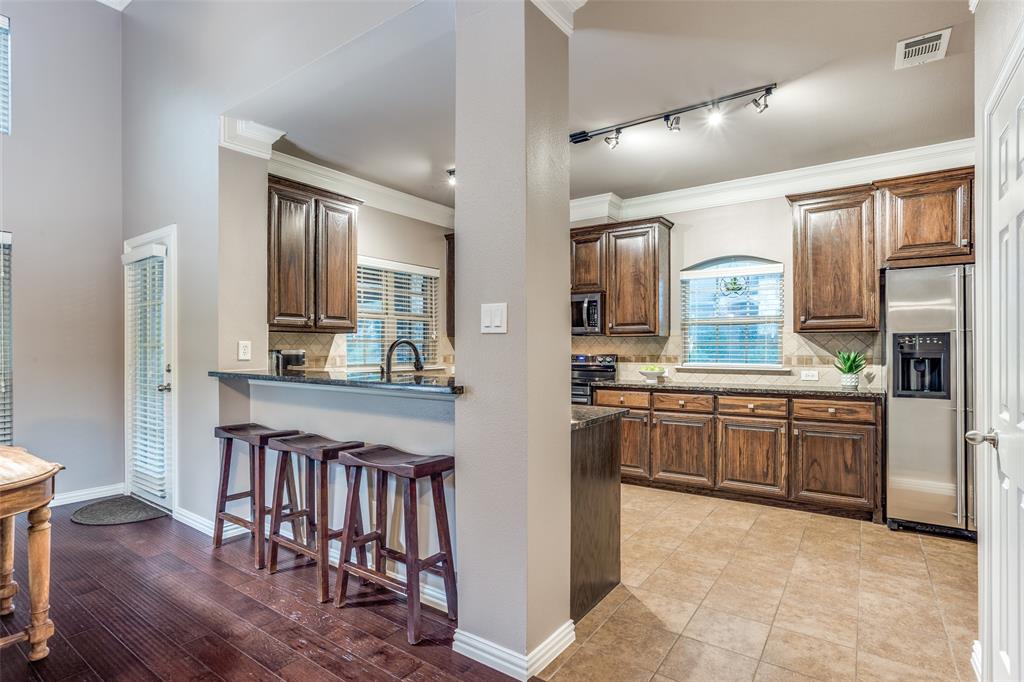 5711 Orchard Parkway