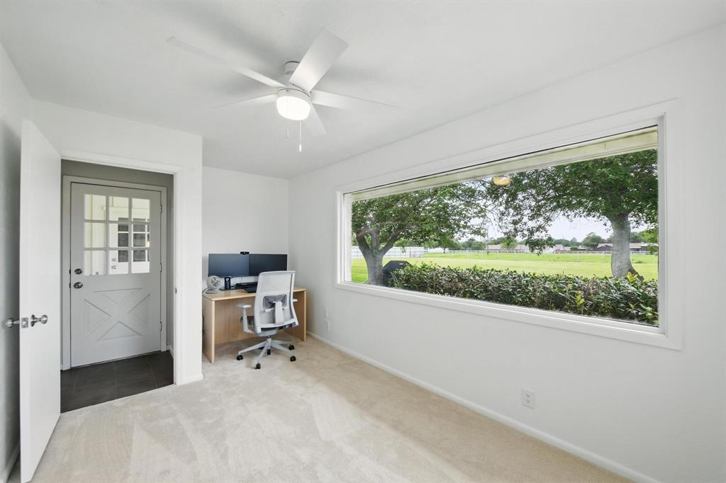 Denton, Texas 76207, United States, 3 Bedrooms Bedrooms, ,3 BathroomsBathrooms,Residential,Pending,125100