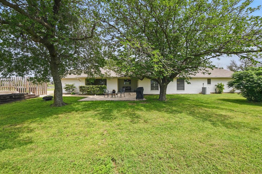 Denton, Texas 76207, United States, 3 Bedrooms Bedrooms, ,3 BathroomsBathrooms,Residential,Pending,125100