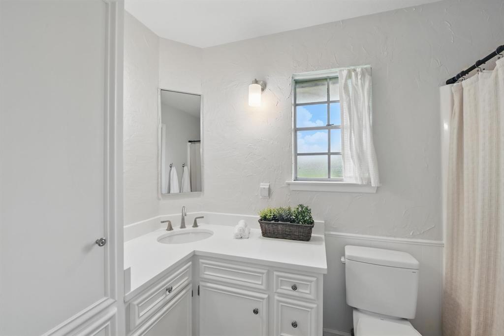 Denton, Texas 76207, United States, 3 Bedrooms Bedrooms, ,3 BathroomsBathrooms,Residential,Pending,125100