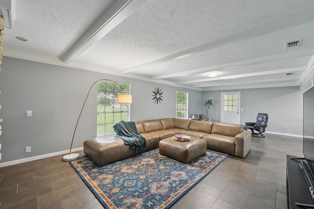 Denton, Texas 76207, United States, 3 Bedrooms Bedrooms, ,3 BathroomsBathrooms,Residential,Pending,125100